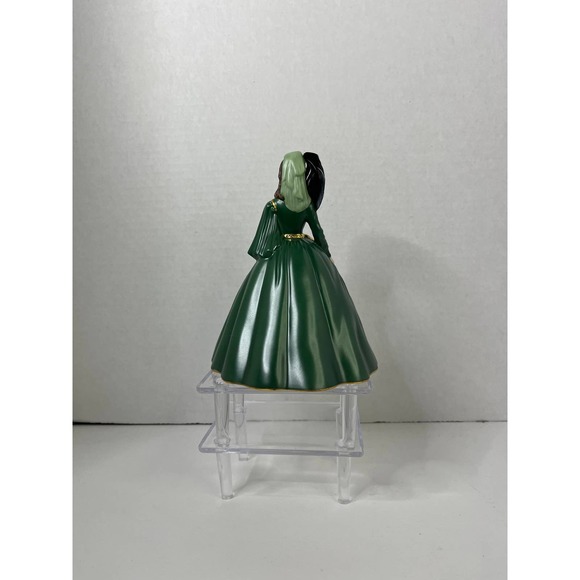 Gone With the Wind Green Velvet Dress Figurine - Picture 5 of 9